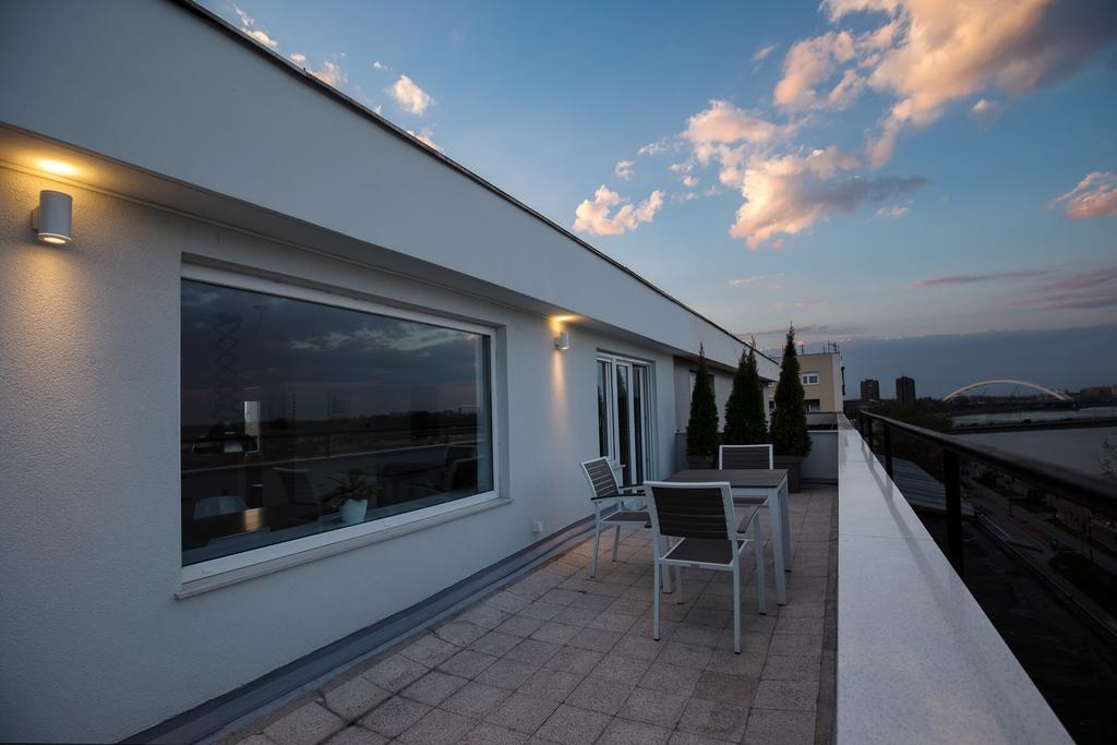 Fortress View Apartment Novi Sad Esterno foto